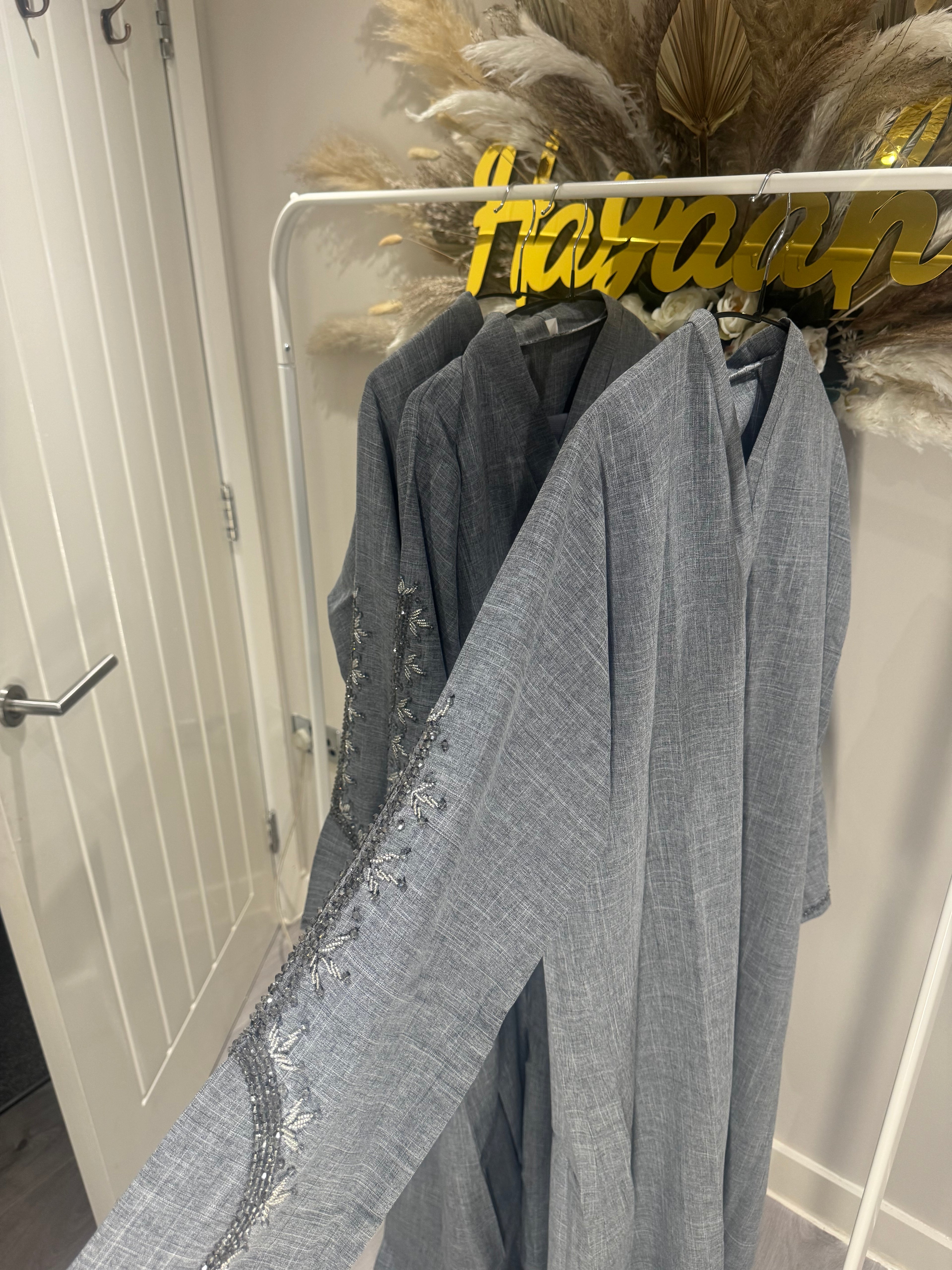 Inayah - Grey Abaya