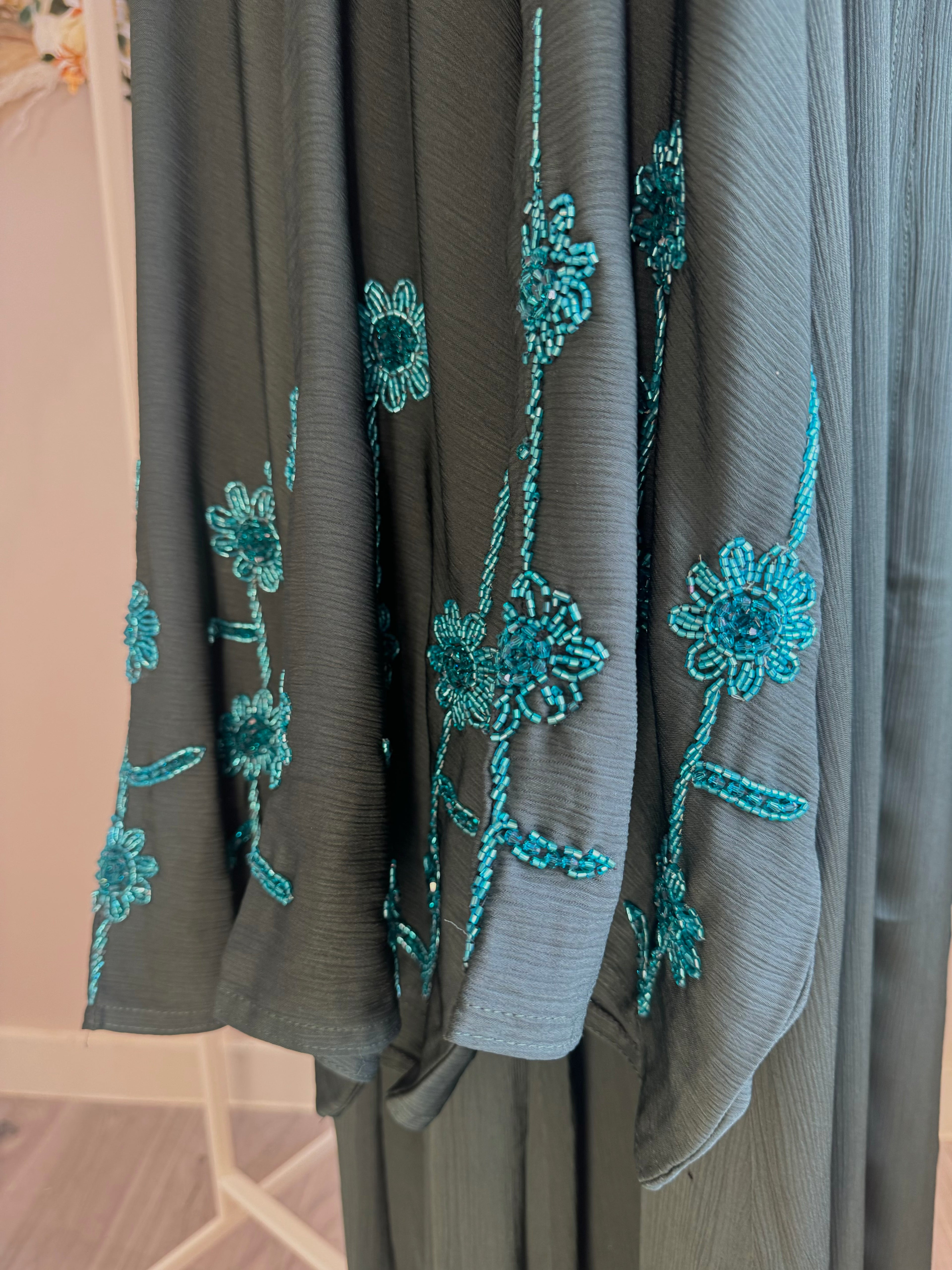 Nura - Emerald Green Abaya