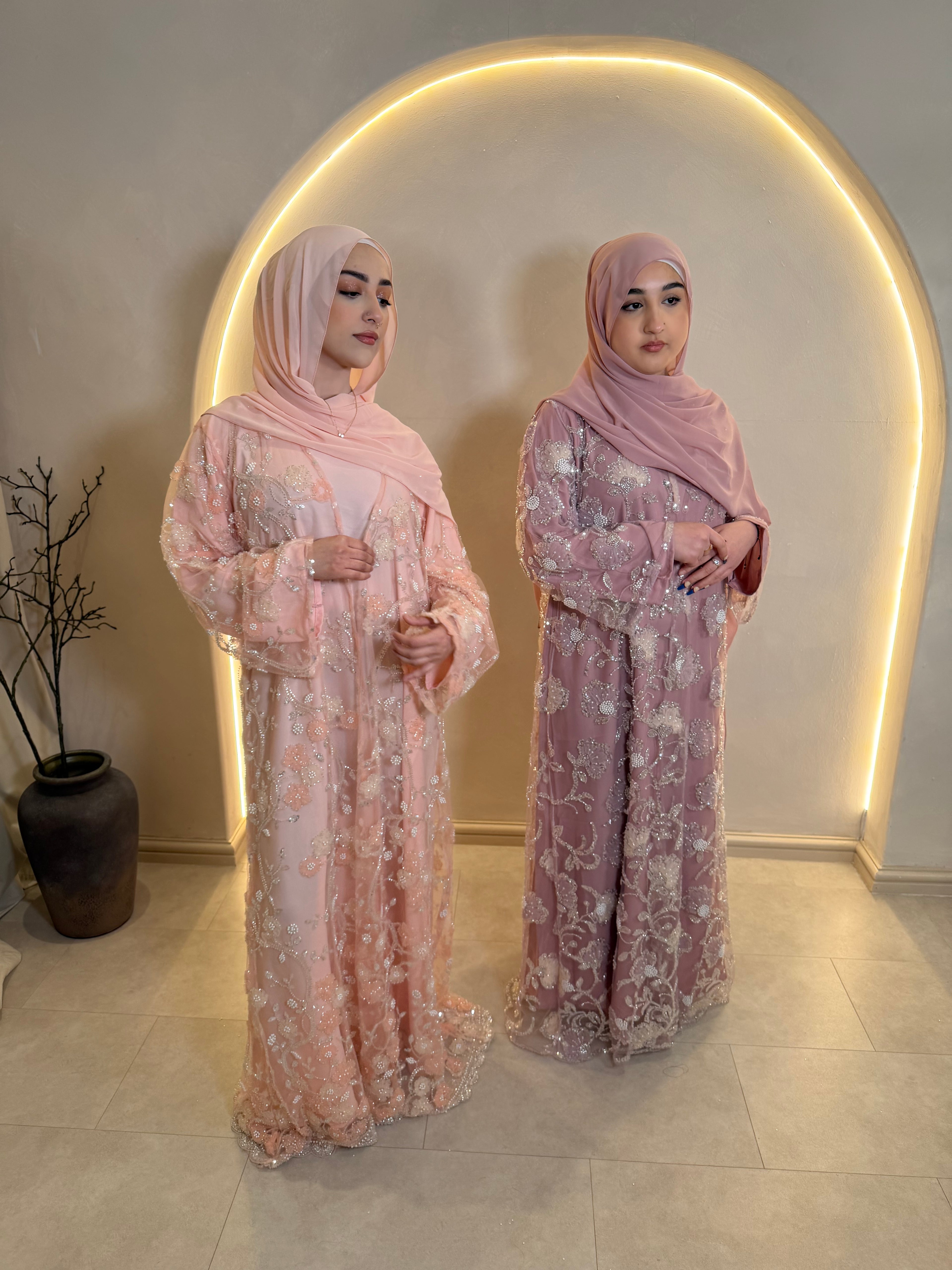 Èlan Embellished Abaya